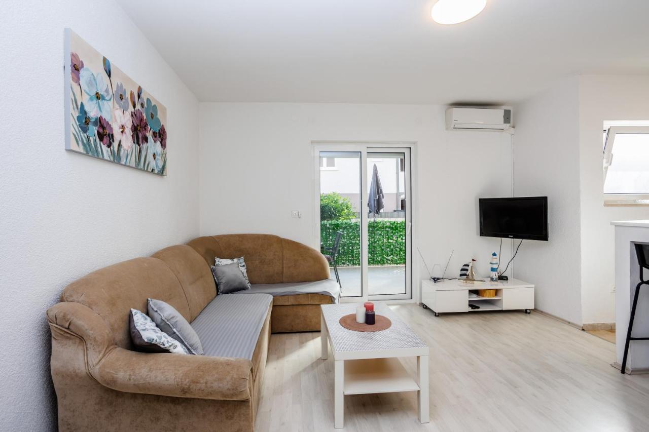 Ana Apartament
