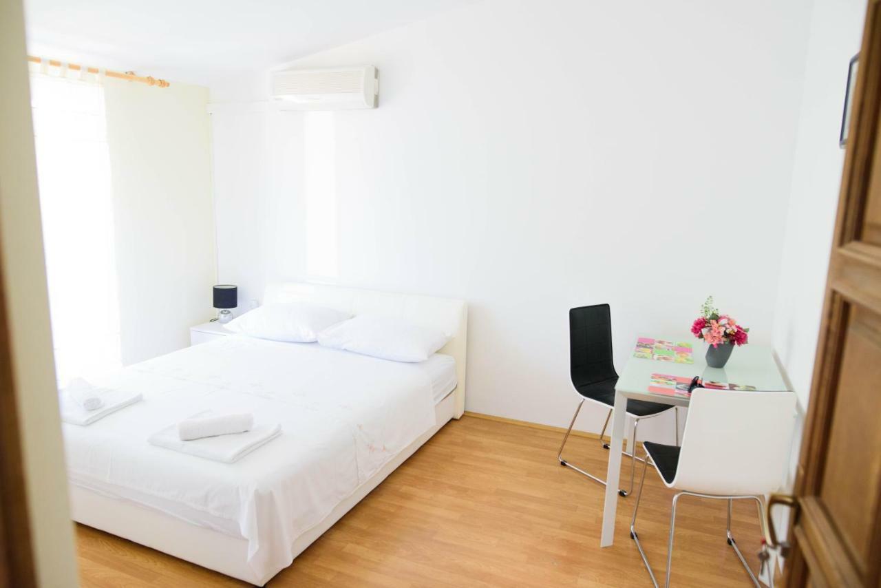 Ana Apartament